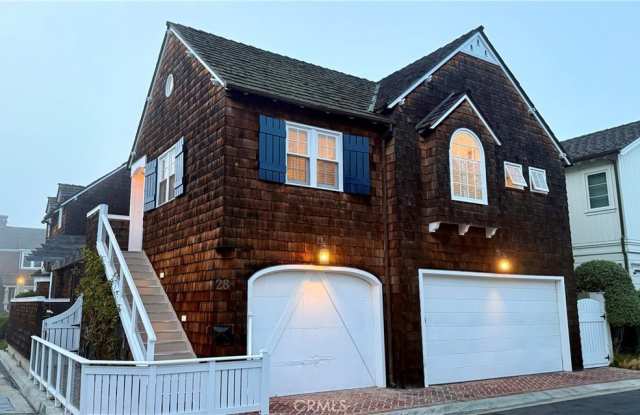 28 Beacon Bay 1/2 photos photos