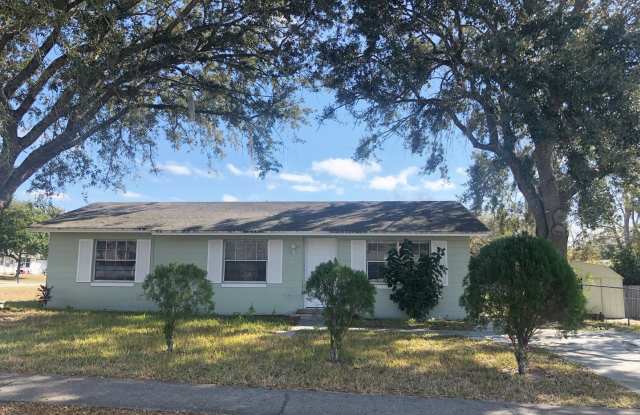 DELTONA LAKES CUTE STARTER HOME photos photos