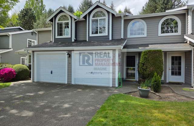 Check out this adorable 2.0 bedroom, 2.5 bath home with 1,204 sqft! photos photos
