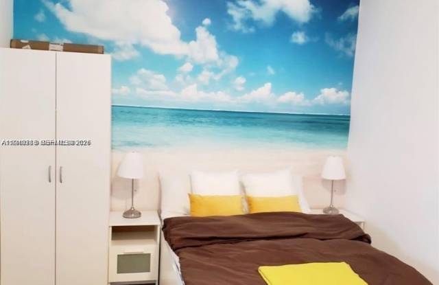 712 SW 5th Ct photos photos