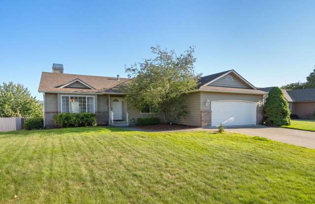Spacious 4 Bed, 3 Bath Home | Central Valley School District photos photos