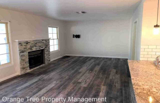 1326 Clock Ave. Gallery 2