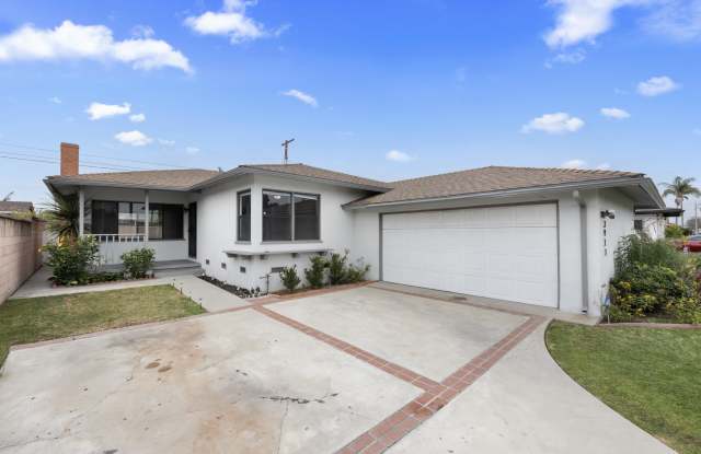 13921 Daphne Avenue photos photos