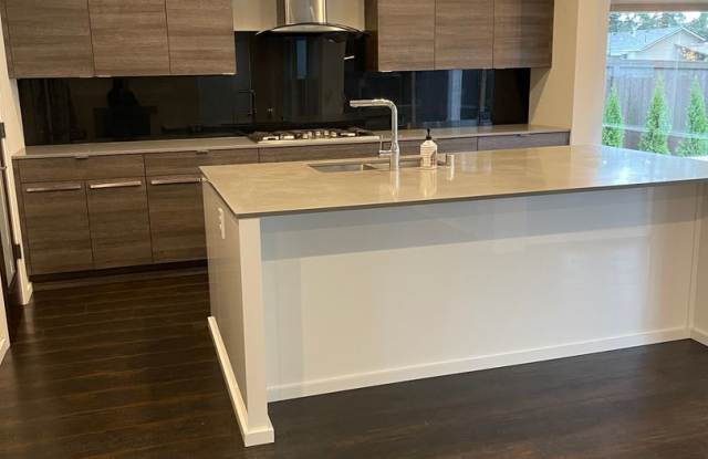 Beautiful Mainvue Home in Maple Valley! Gallery 3