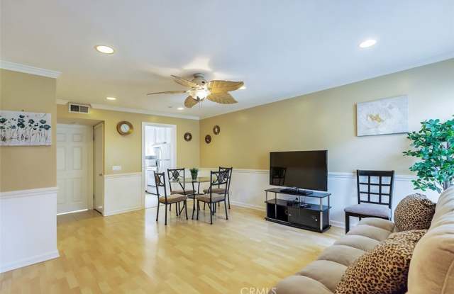 84 Oval Road Gallery 4
