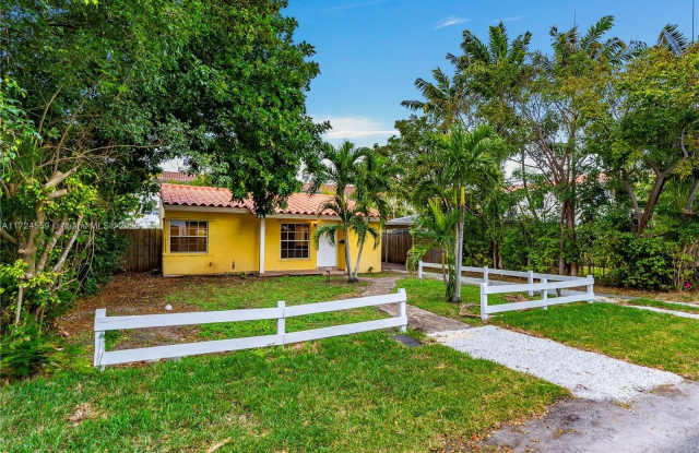 1125 NE 10th Ave - 1125 Northeast 10th Avenue, Fort Lauderdale, FL 33304 1125 NE 10th Ave - 1125 Northeast 10th Avenue, Fort Lauderdale, FL 33304