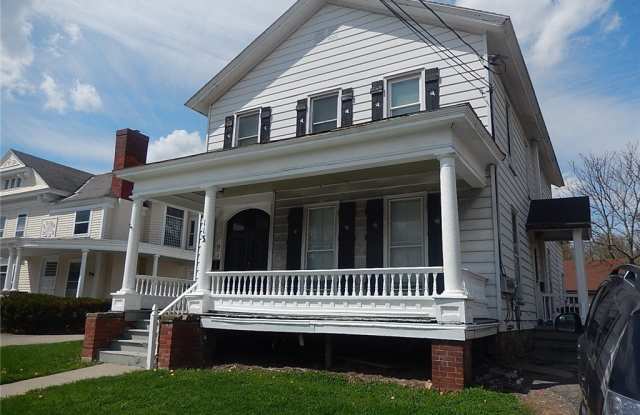 113 W Main Street Gallery 1