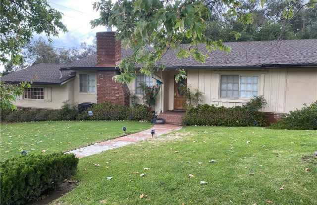 1995 Liliano Drive Gallery 2