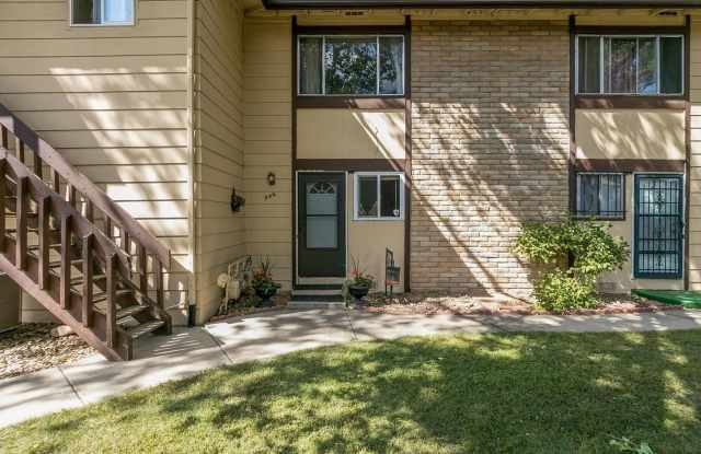 2-Bedroom / 1-bath Charming Coronado Villa Townhome! photos photos