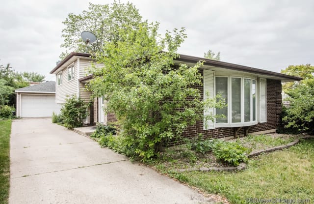 781 CORDIAL Drive - 781 Cordial Drive, Des Plaines, IL 60018