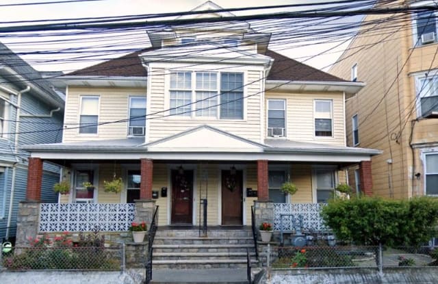 110 W Sidney Ave - 110 West Sidney Avenue, Mount Vernon, NY 10550