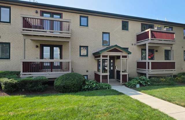 Cozy 1 bedroom apartment AVAILABLE NOW! Gallery 1