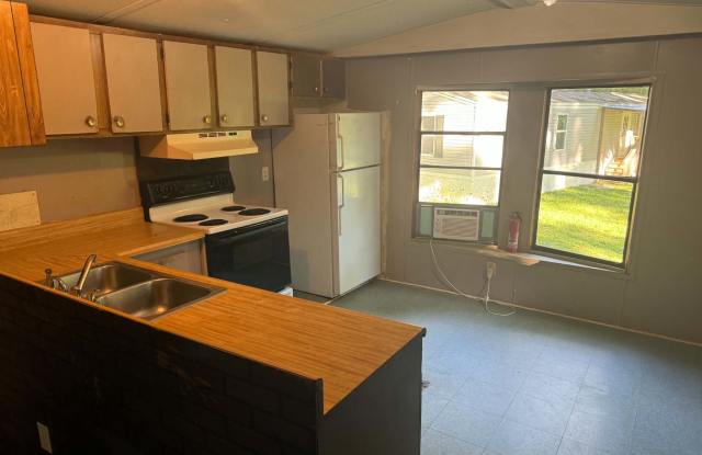 1380 Mapleash Avenue - 5 Gallery 2