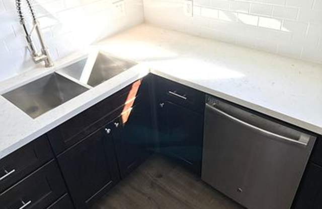 14954 Moorpark Street Apartment 6 Gallery 3