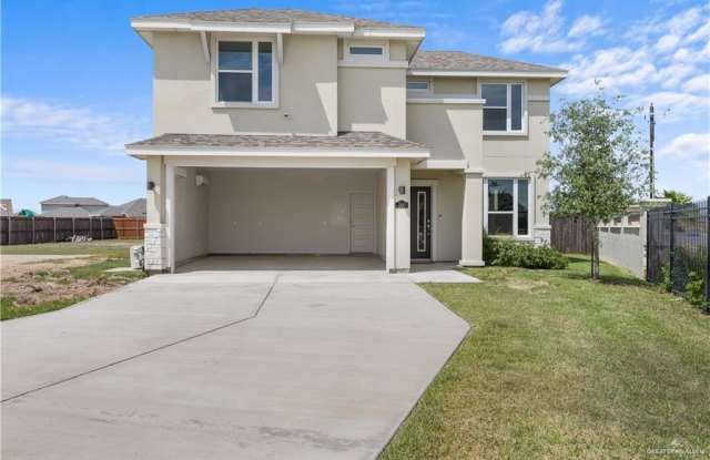 700 S Tecate Drive Gallery 3