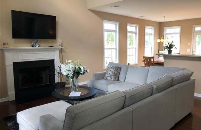 2762 Nautical Way Gallery 3