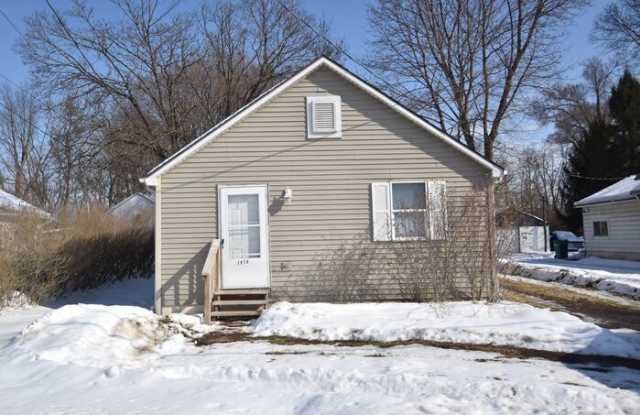 1918 North Byrkit Avenue photos photos