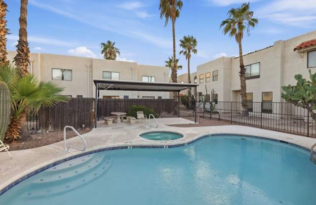 Charming 2 Bed / 2 Bath Two-Story home with community pool! Gallery 3