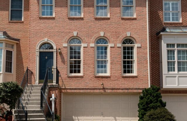 8550 WESTOWN WAY - 8550 Westown Way, Tysons Corner, VA 22182