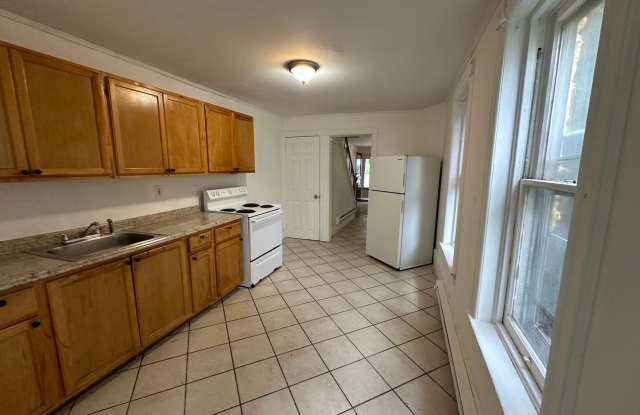 Beautiful 4 bedroom house for rent photos photos