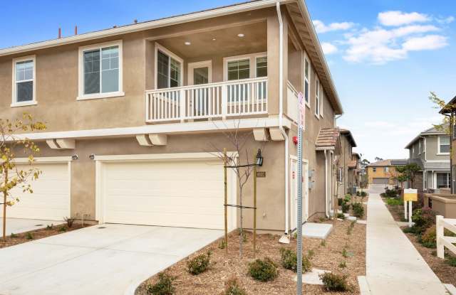 Village at Los Carneros 3 bed/ 2 bath Condo with 2-car garage and AC! photos photos