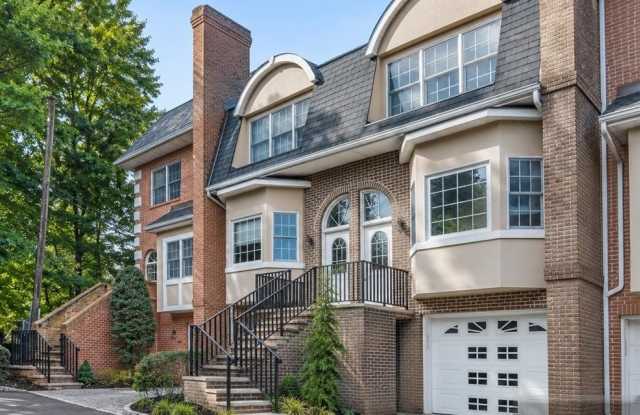 116 Stonegate Trail Gallery 2