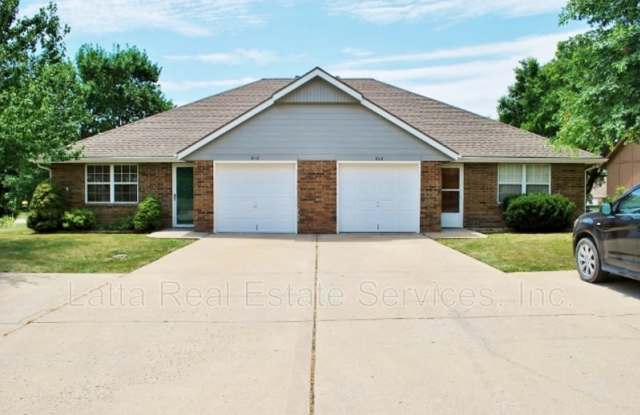 818 Southview Ter photos photos