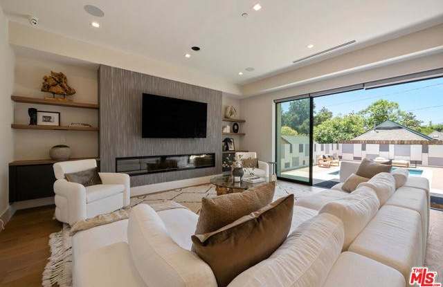 4299 Elmer Avenue photos photos
