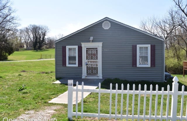 9425 E 47th St - 9425 East 47th Street, Kansas City, MO 64133