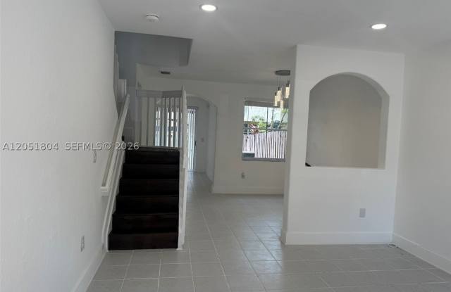 3873 SW 171st Ter0 Gallery 2