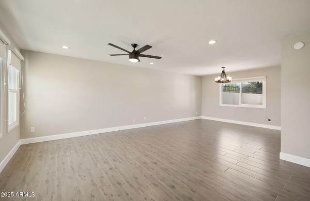 2702 N 60TH Street Gallery 3