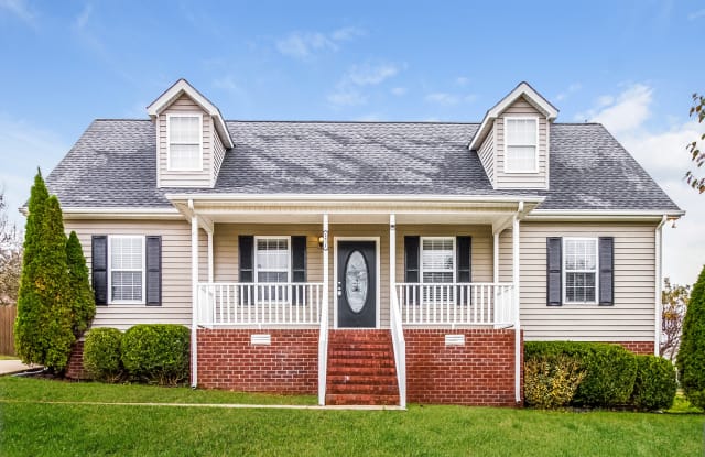 2831 Maple Cir - 2831 Maple Circle, Spring Hill, TN 37179