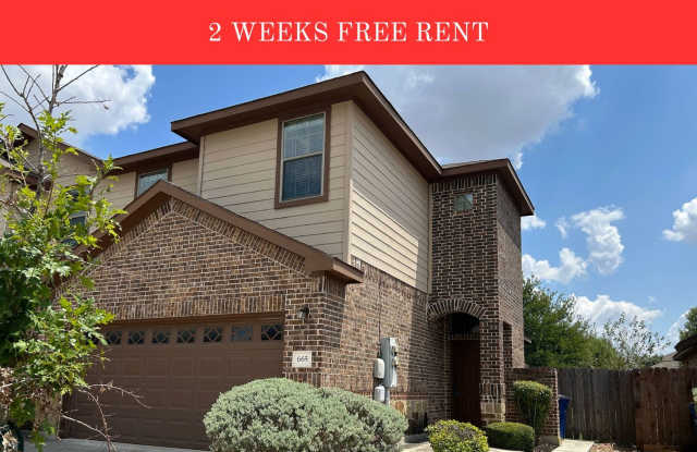 2 Weeks Free Rent / 3/2.5/2 in Creekside Crossing / 2 Stories /Tiled Counters / Covered Back Patio / Fenced in Yard / CISD photos photos