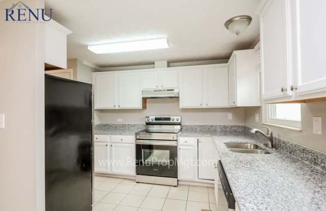 2224 Ranch Trail Gallery 2