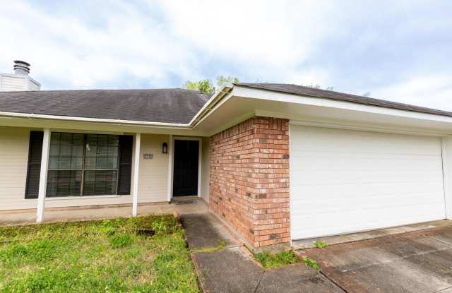 Golden Meadows 3 bed/2 bath Home - 5326 Lauri Lane, Bossier City, LA 71112