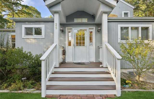 25 Blue Jay Way photos photos