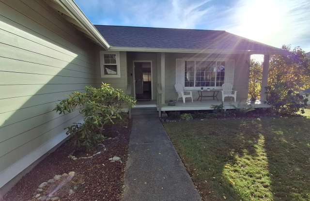 FURNISHED - 3 Bedroom Rambler in Gated Community - Sea Links Gallery 4