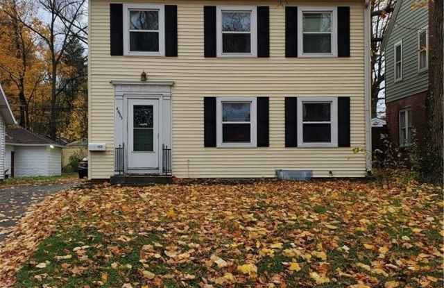 4635 Rookwood Avenue photos photos