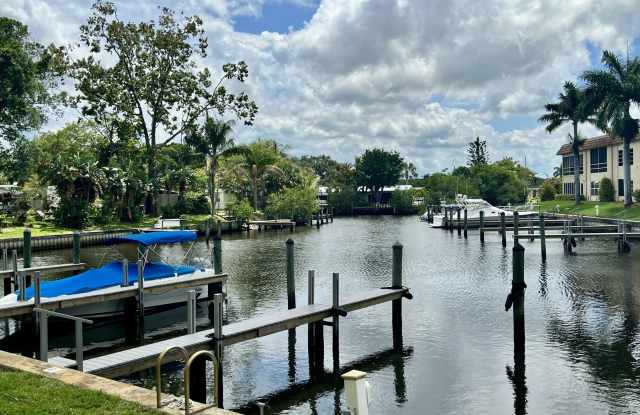 2600 S Kanner Highway photos photos