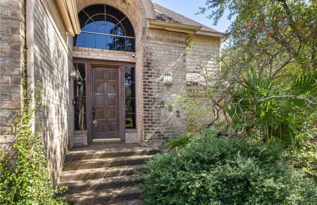 7022 Ashdown Drive Gallery 2