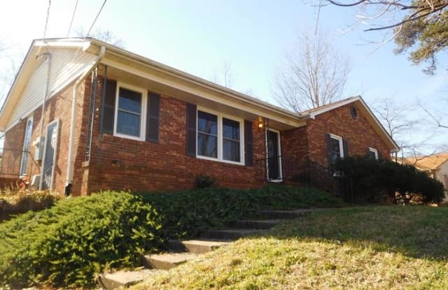 1180 Huntsmoor Drive - 1180 Huntsmoor Drive, Gastonia, NC 28054