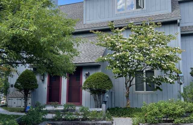 311 Seaside Avenue - 5 - 311 Seaside Ave, Saco, ME 04072