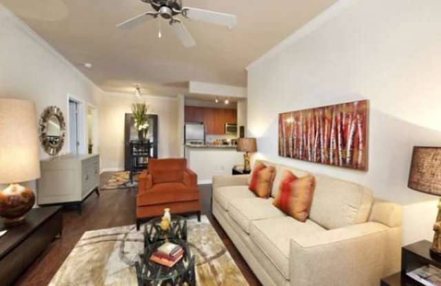 369 E Yager Ln Gallery 4