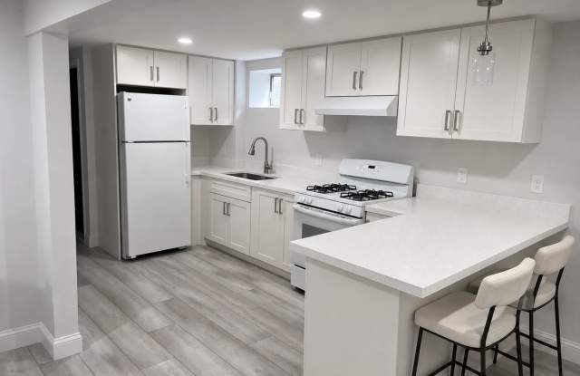 38 A Eden Ave photos photos