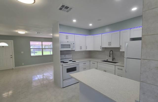 2802 Crown Court photos photos