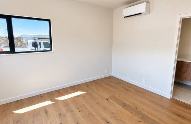 1-Bedroom, 1-Bath Ground-Floor Ohana in Wahikuli, Lahaina — $2,350/month + GET Gallery 4