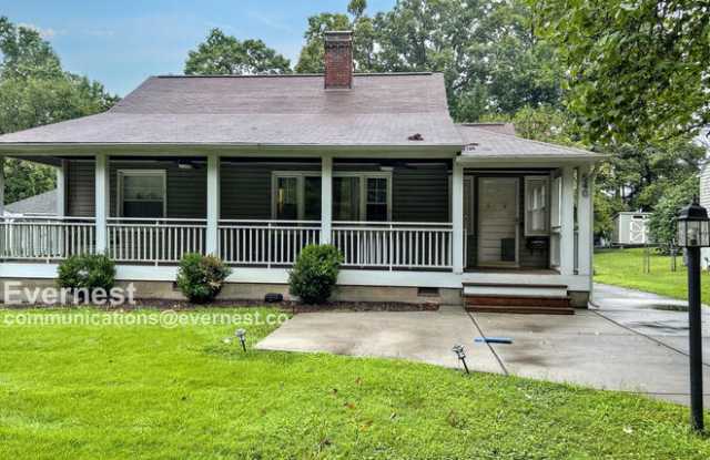 540 Knollwood Street photos photos