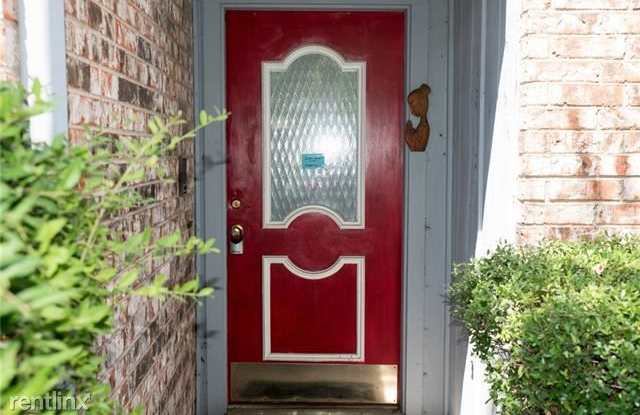 9716 Summerwood Circle Gallery 3