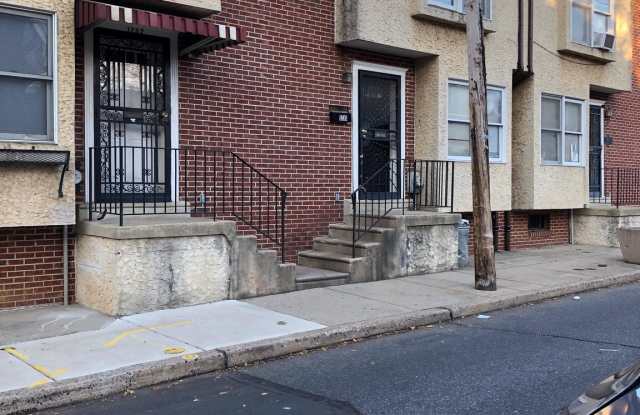 1737 PAGE STREET Gallery 2