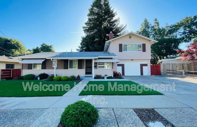 3945 Euclid Ave. photos photos